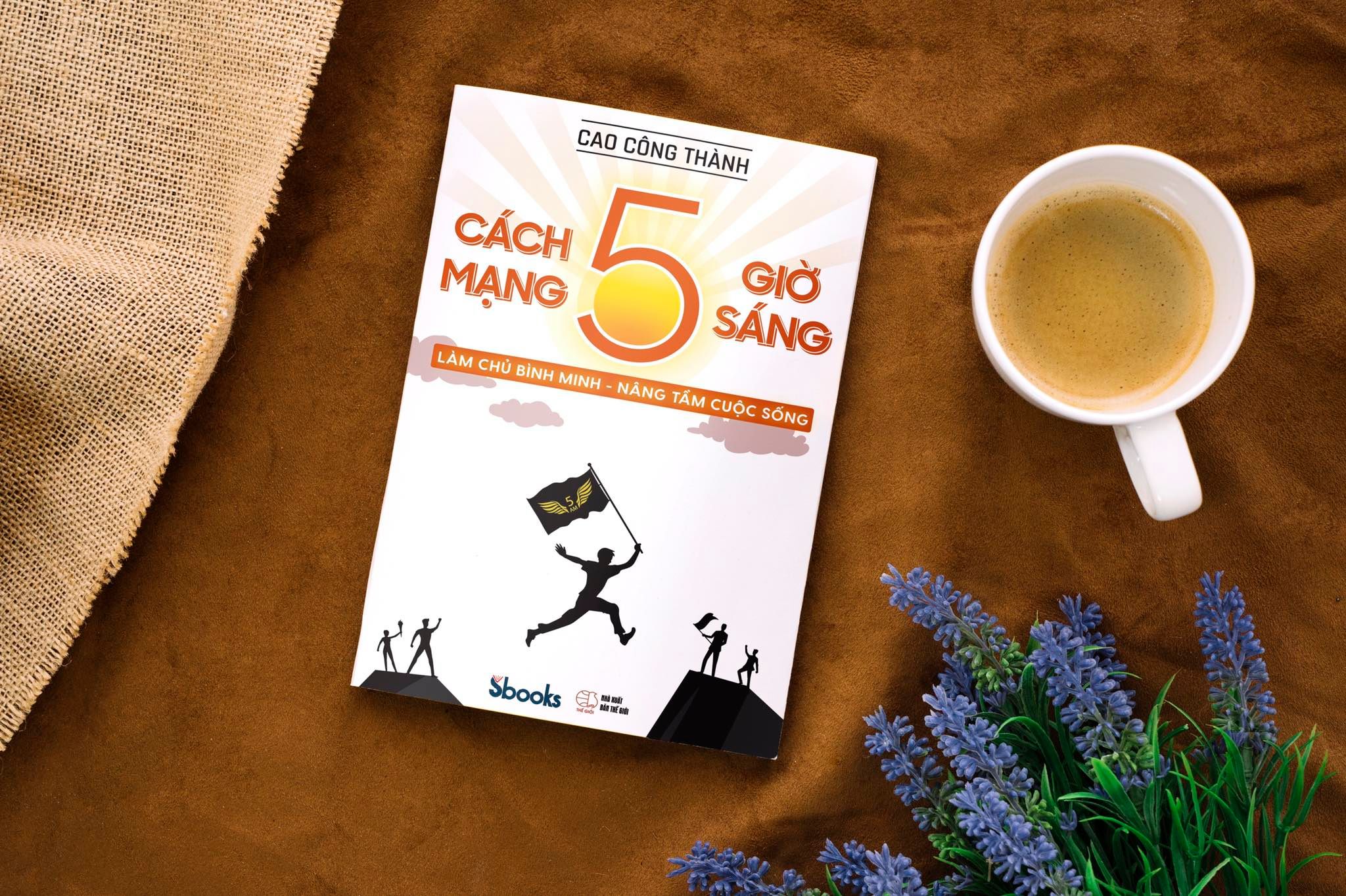 Sách mạng 5 giờ sáng